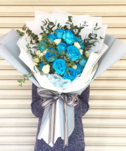 Blue Rosella Flower Bouquet - Image 2