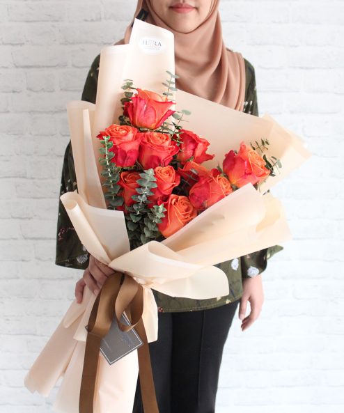 Selena Flower Bouquet - Image 2