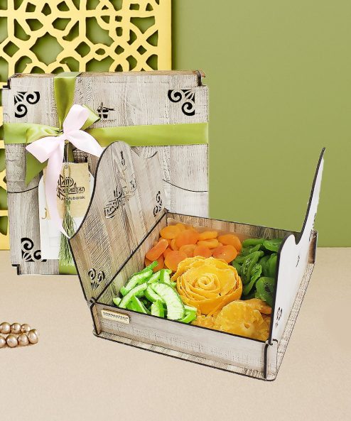 Ramadhan Wooden Gift Box – Premium Dried Fruits