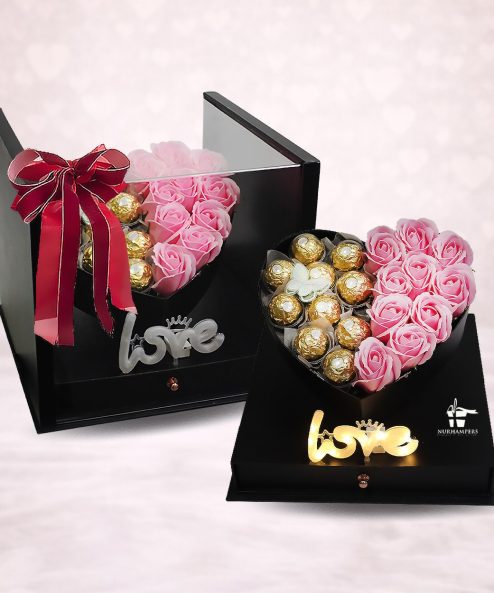 Love Heart Gift Box - Image 4